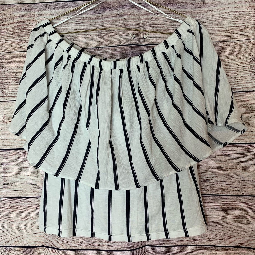 NWT Zara Top M